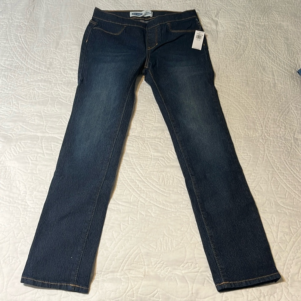 Brand new girls size 10/12 skinny jeggings